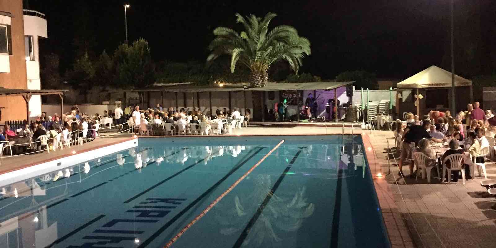 piscina-2–1600×800